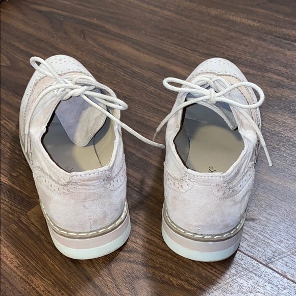 ROSE GOLD PINK SUEDE SHOES - Picture 4 of 10